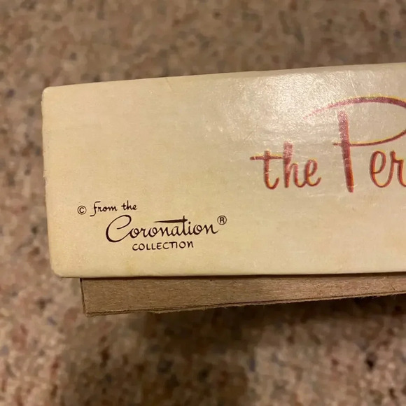 VTG 1 Box Birthday Print Art Painting Greeting Cards  and other cards Collection - Picture 7 of 7